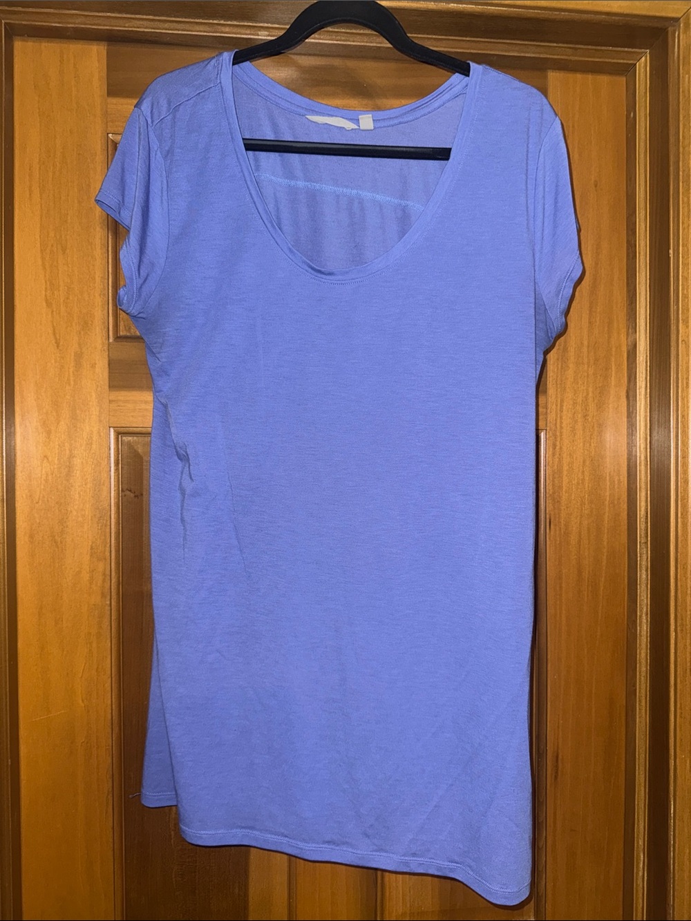 Women’s Scoop Neck Tee  - Casual Short Sleeve Top